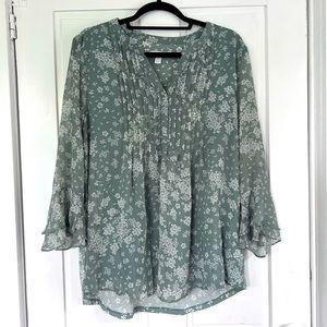 Flowy sage green floral print top